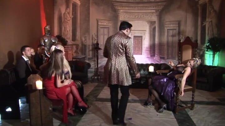 Darkko: College Chicks Rides In Orgy