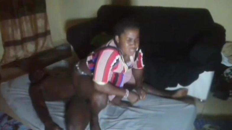 Pornsexlive: Ini mengekspos kurva tabunya dan membuat Anda kehilangan semua kontrol