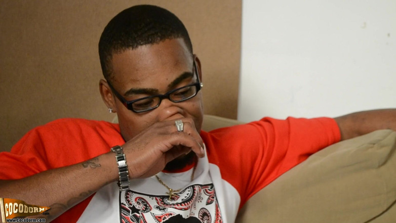 CocoDorm: テズヨーク - 寮にて