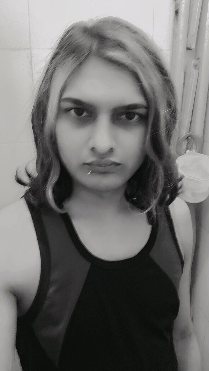 Zoyasazadai: 화장실에서 좋은 밤 달콤한 꿈을 위한 생일 선물의 Zoya Shezadi