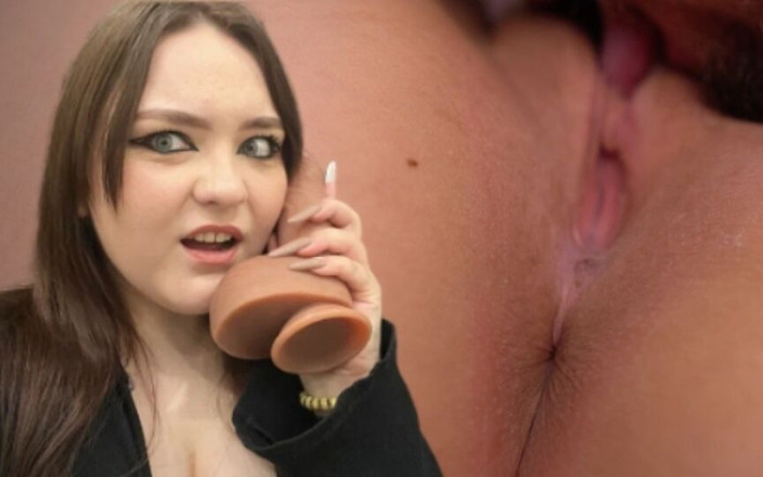 Polly Sweet: Historias El primer sexo anal de mi esposa con dos...