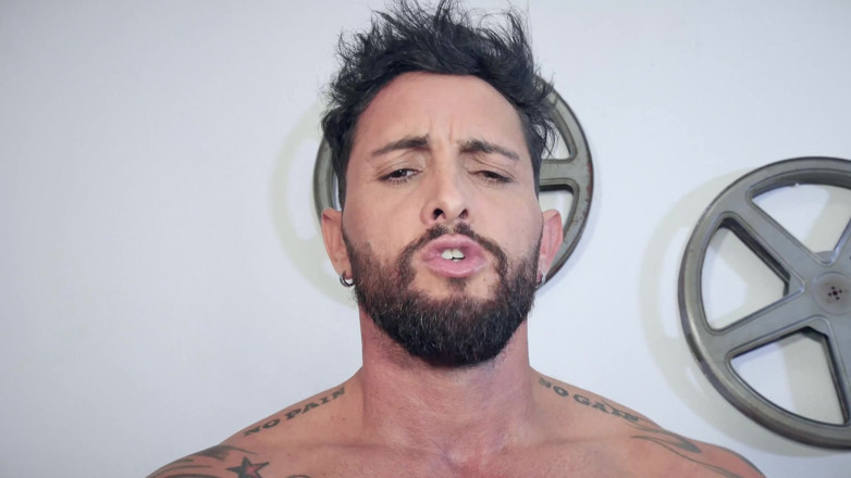 Porntugal: Mes deux Saint-Valentins de salope