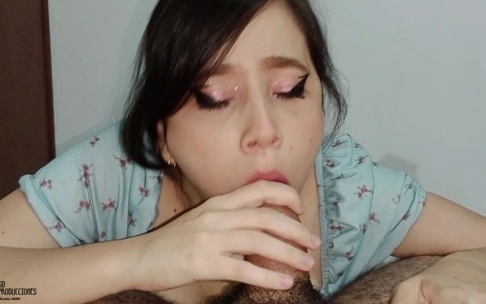 Emma vict: Udělalo se mi to do pusy a všechno jsem spolkl,...