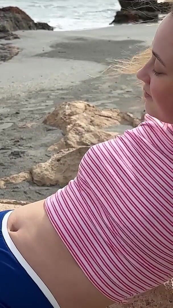 Enjoying Dark Sand Playa, Collecting Shells (Sheryl X Sinclair)