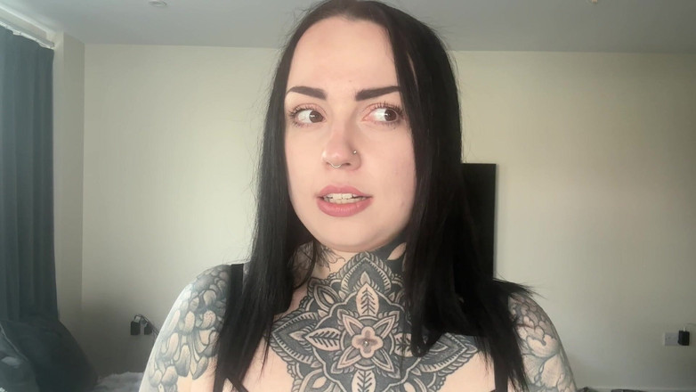 Miss Valentina: Tajný lesbický sex tape