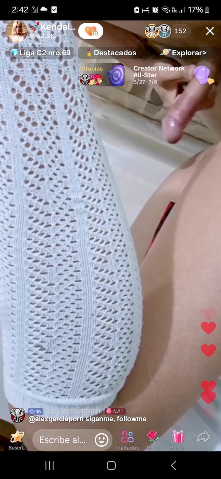 Alex Garcia Porn: Pscc 金发女大学生被她的男朋友直播 - 垂直移动