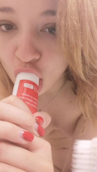 Barbie_princesslike: Masturbace ve sprše, část 2