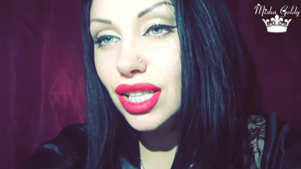 Goddess Misha Goldy: Rose Lipstick adalah tempat lemah awak