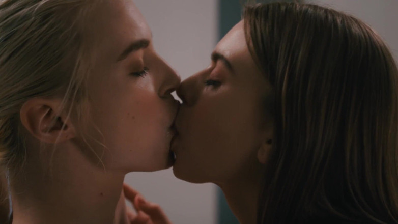 SweetheartVideo: Lesbian Massage Girly Rub