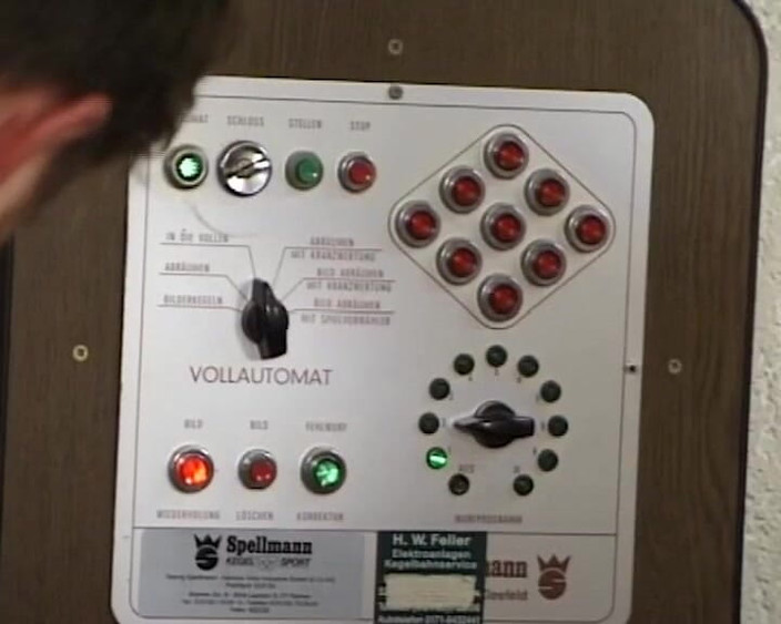 BB Video - Vintage Story: Оргия немецкой милфы с большими натуральными сиськами в любительском видео