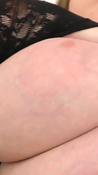 Enormi tette naturali della bbw in body