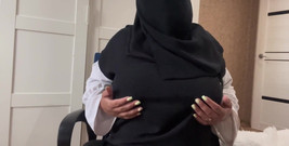 Lux Eva: Arabská macecha dává pokyny k honění 1