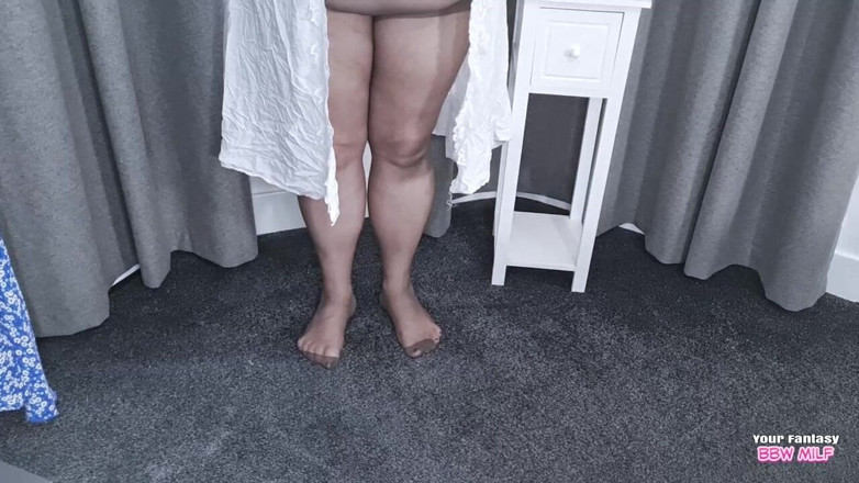 BBW_Wife: Pantyhose berasa begitu seksi pada pepek berbulu saya - curang, ibu...