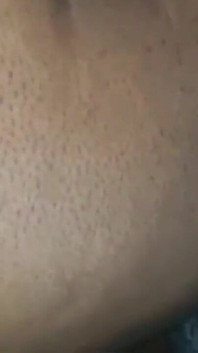 내 뚱뚱한 젖은 보지를 핑거링하는 동안 거유 흑인 자지 빨기