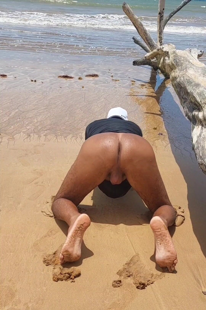Ladysilvas: Ladysilva Pelada Na Praia Quero Muito Fuder Gostoso Na Praia