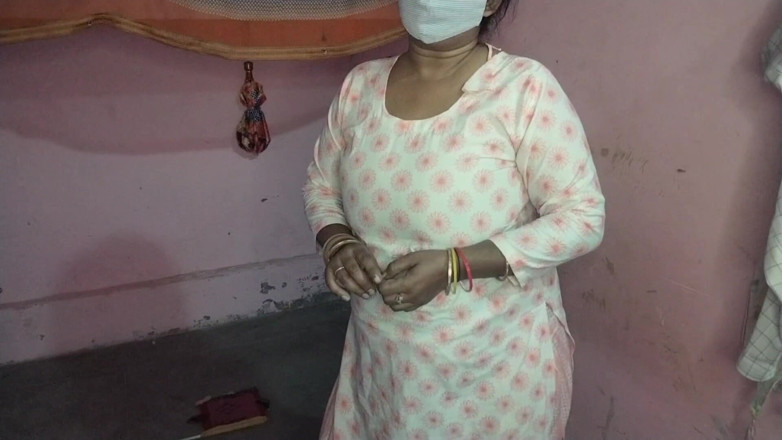 Yourgeeta8899: Indianka Geeta zerżnięta przez swojego przyrodniego brata