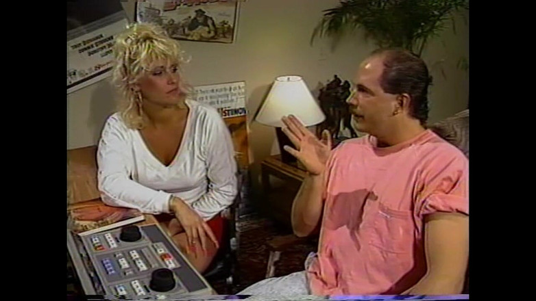 Vintage Megastore Full hd: In the Editing Room to See a Cumshot
