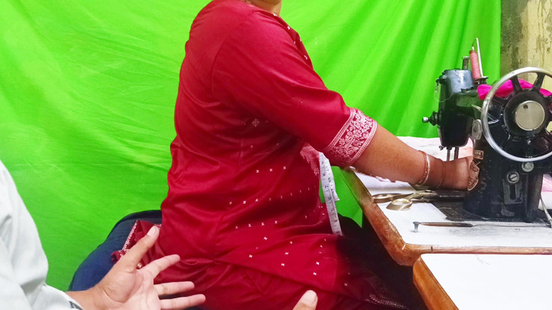 MHM: 裁缝女孩的秘密合身 - 当客户太近时