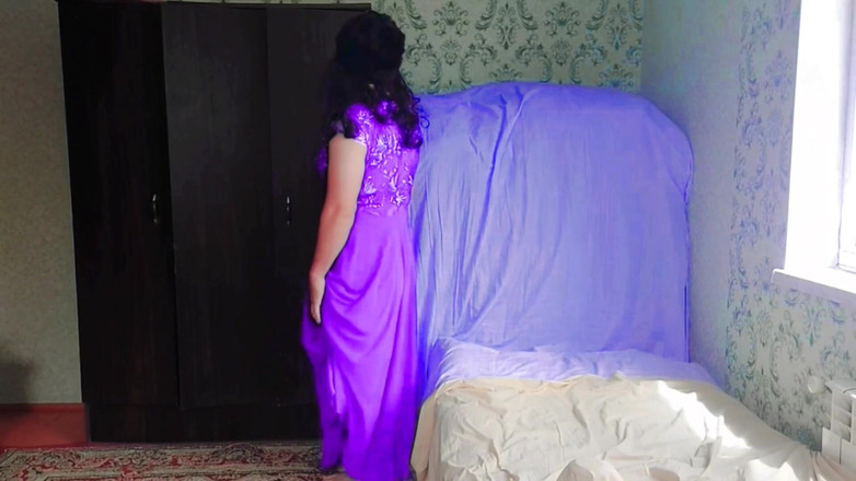 Kitty_Cross: Awek transeksual manis menghisap buih di bawah langit biru