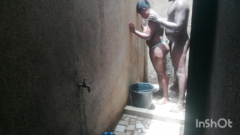 Pornsexlive: The Taste of Making Love in the Shower Is More...