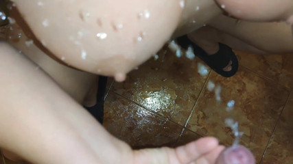 Putarankahotmilf: Tôi đi tiểu vào con cu của anh ấy và anh ấy trên...