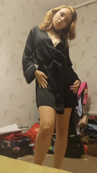 Thoát y nhẹ nhàng tại nhà và thủ dâm