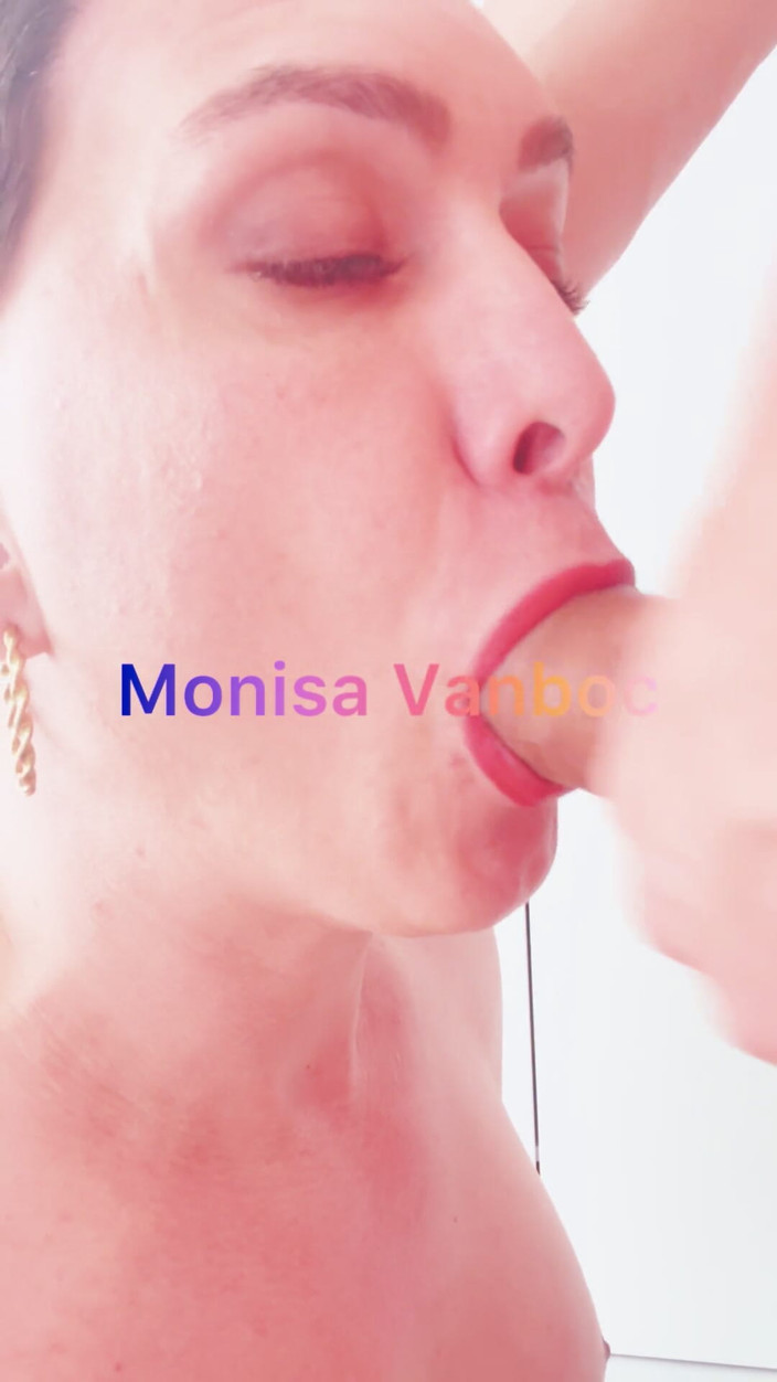 Monisa Vanboc: 새로운 방문자 맛있는 뚱뚱한 자지 입 깊숙이 목구멍에 사정