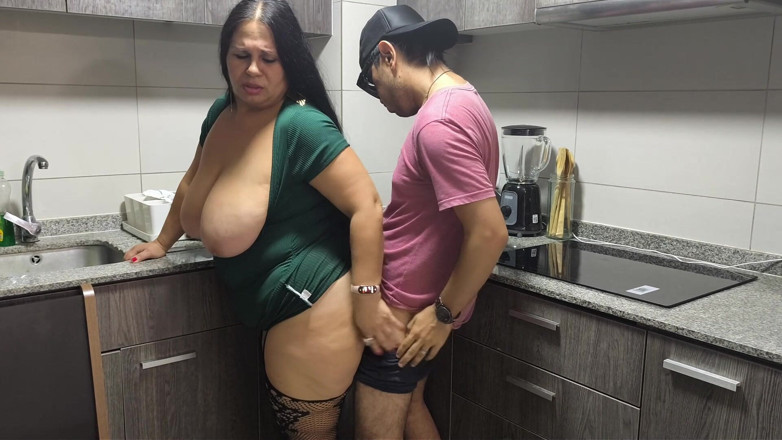 Riderqueen: Video for Fans, Stepmother and Her Hot Kitchen