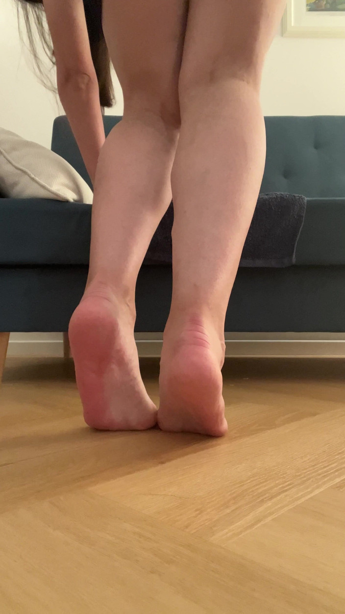 Feet: フィート