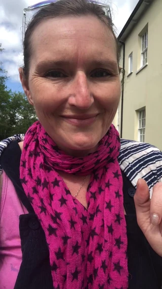 MistressWriggler: Public Titty Play Whilst Walking in the Great Outdoors