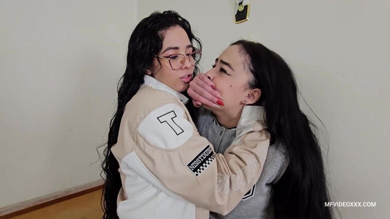 MF Lesbian: My Kiss Will Keep You Safe