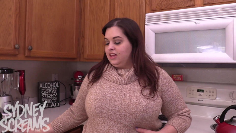 Sydney screams fetish: Soda Burps - HD