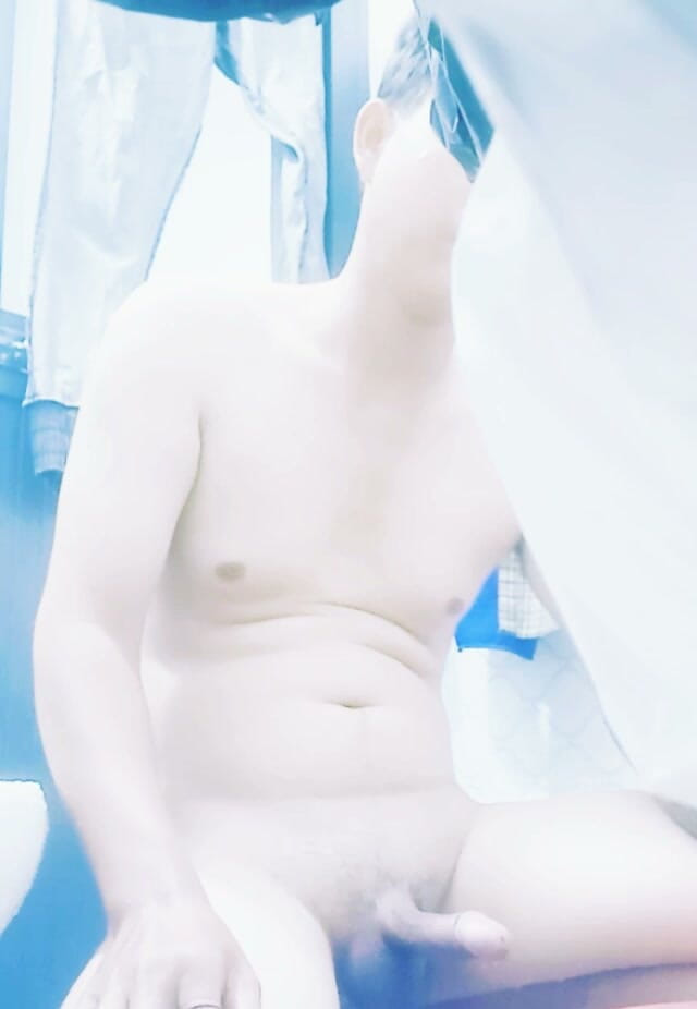Thienthuttxx: Sneak Shot Stepbrother