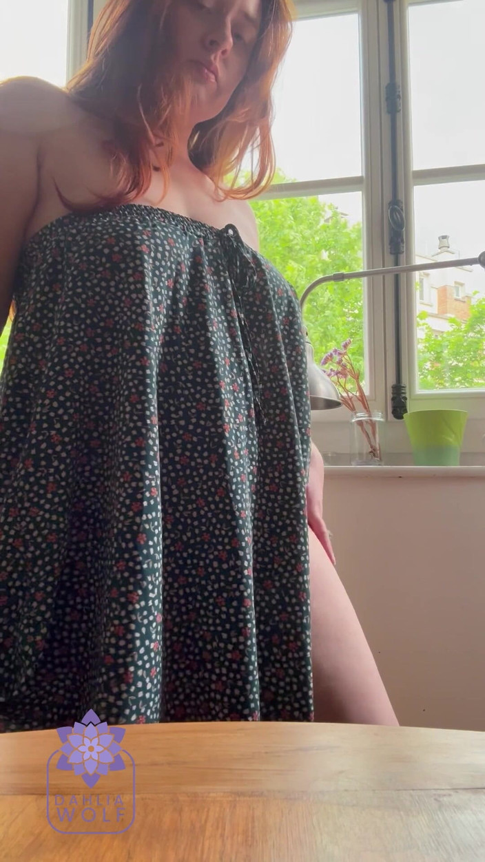Dahlia Wolf: Big Booty Ass klaska w Sundress