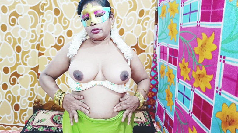 Telugu honey lips: Makcik india pertengahan umur bertetek besar berkongkek sendiri