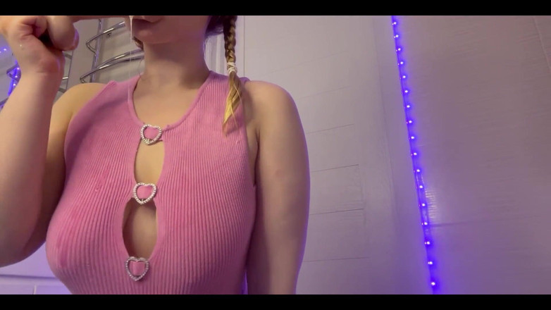 JuiceLussie: 핑거링 처녀 후장