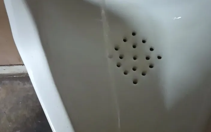 Redneck38: Pissing While at Work