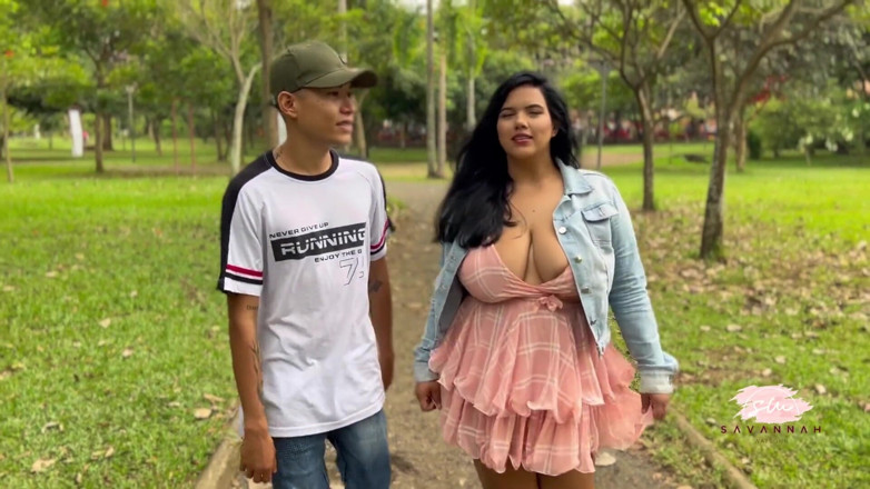 Savannah Watson: Pareja De Jovencitos Tienen Sexo En Su Primera Cita En...