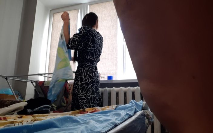 Lesbian-candys: Mentre la mia ragazza era fuori dalla lavanderia le ho...