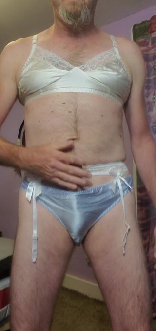 Fantasies in Lingerie: แตกคาหน้าโคตรดี สวมกางเกงในไหมสีฟ้า