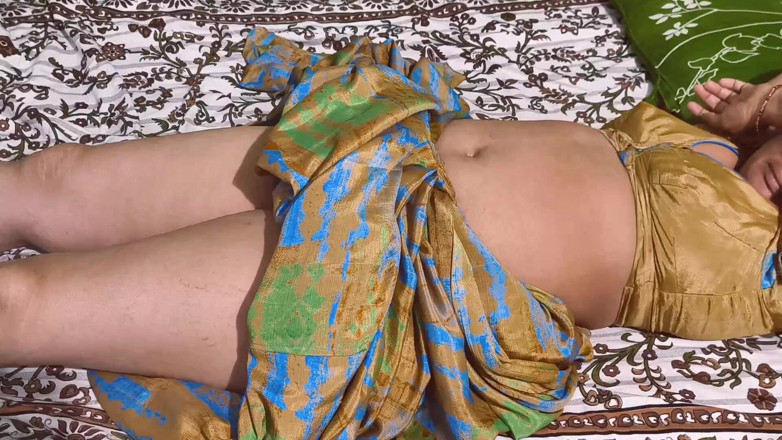 Sexy sindu: Найгарячіша індійська красива дівчина займається хардкорним сексом з хлопцем