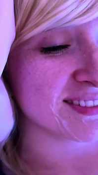 In real life hentai kommt ein alien überall auf wunderschöne candy camille - schwanger mit alien-eiern