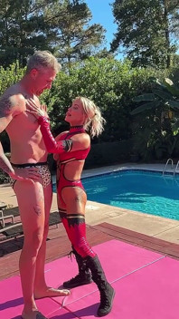 รองเท้าเย็ดกลางแจ้ง Tatiana Steele Vs Jay Spear