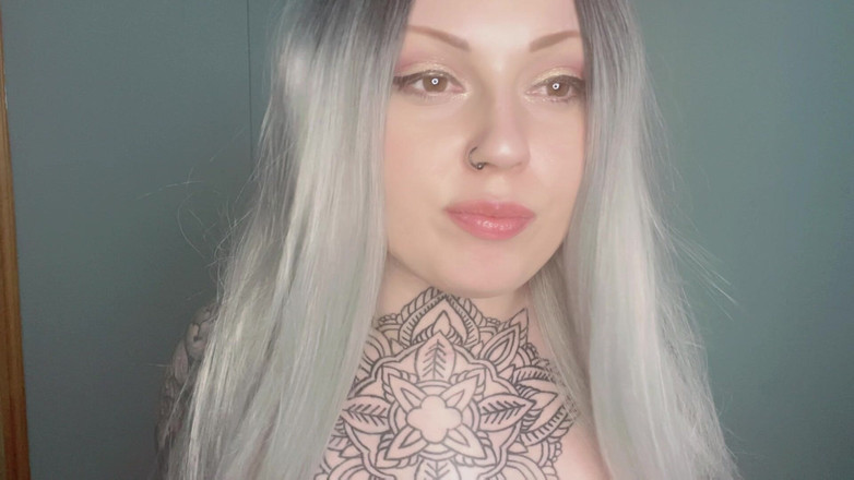 Miss Valentina: Queen of Ahegao