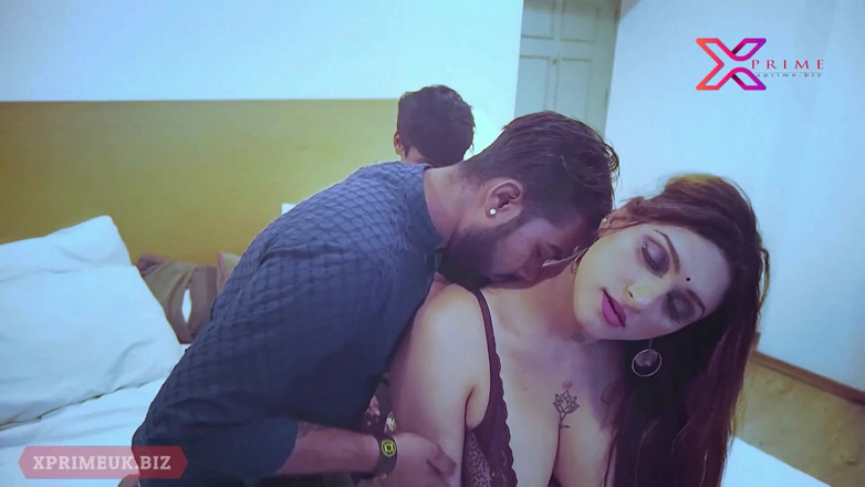 Indian Erotica: Arkadaşım bana nasıl sikişmeyi öğretiyor
