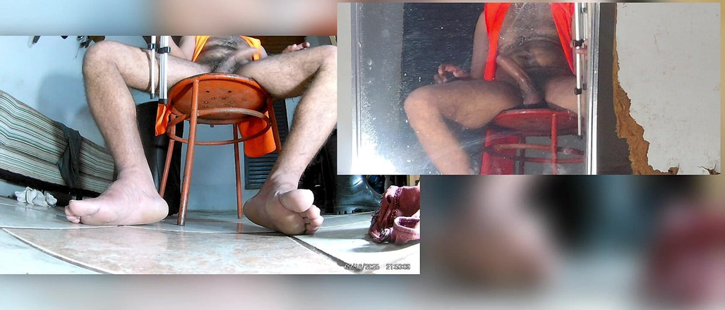Stink HairyMale: Stiefel, Strümpfe, Sperma aus nächster Nähe
