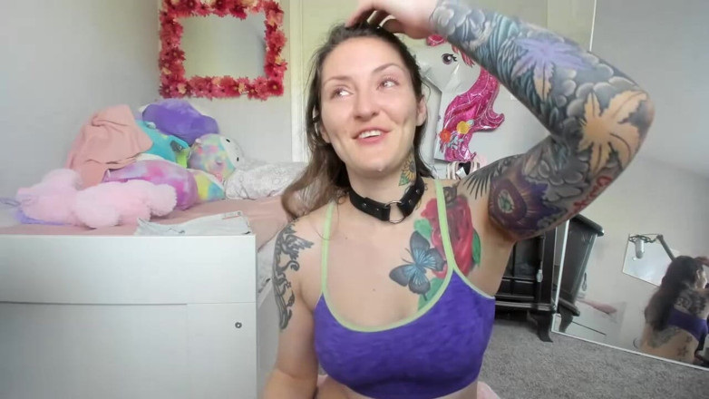 Twerking Elle: Lížu oboustranný robertek