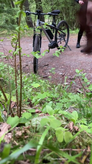 Spuirtcouplexxxx: Blonde milf im freien im wald gefickt