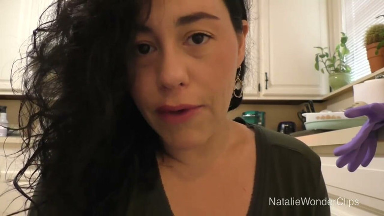 Natalie Wonder: Очень гордая мачеха дает тебе очень специальные награды