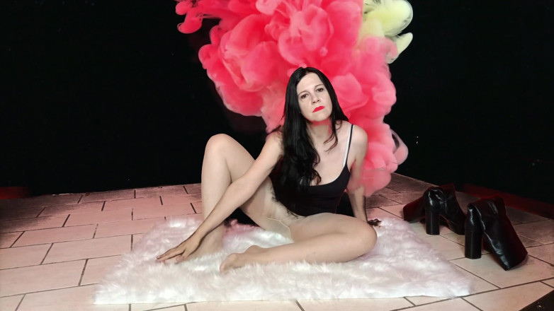Bergami Melissa: Honění do silonek v barvě my Flesh